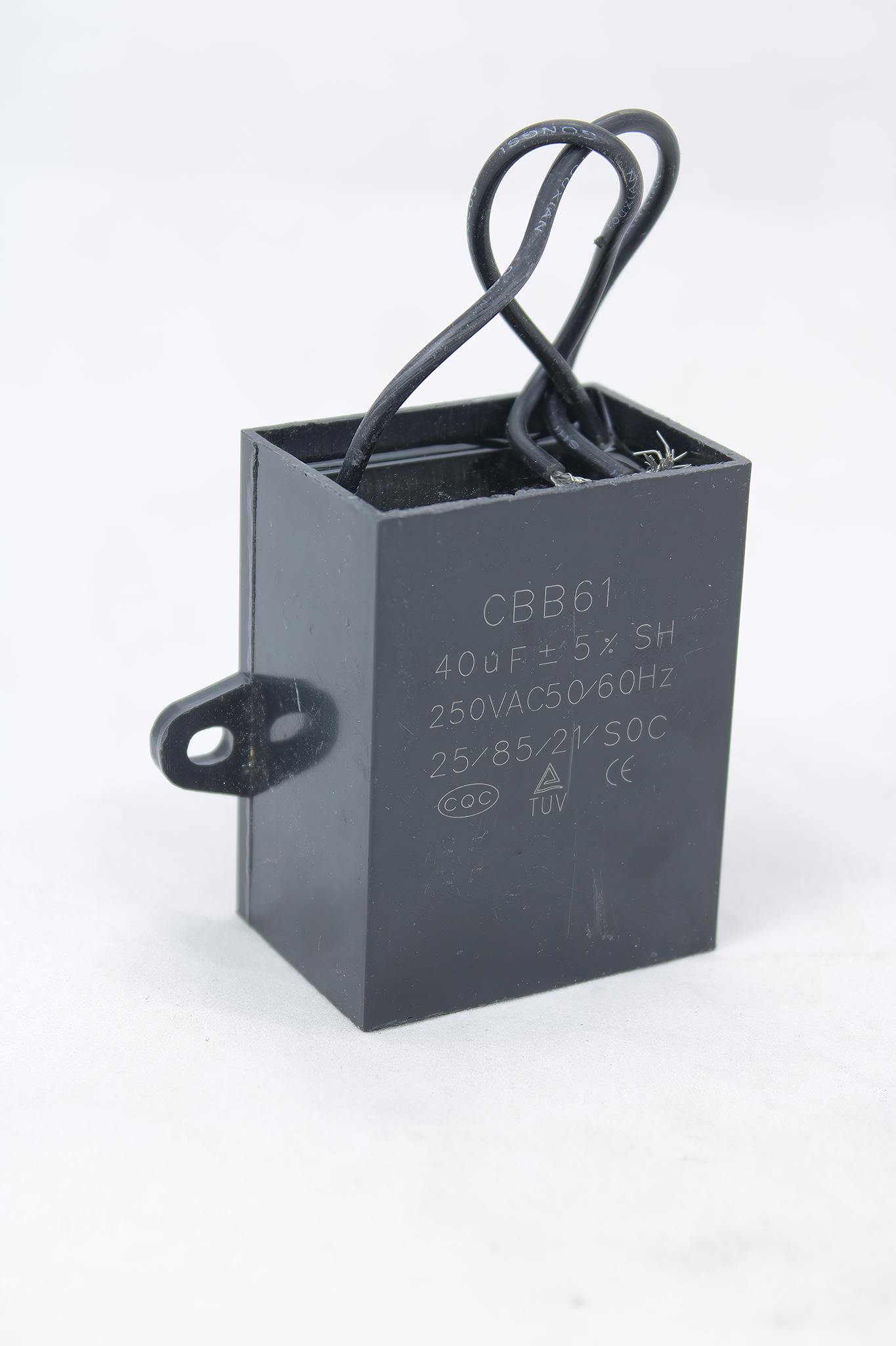 Capacitor De Trabajo Cuadrado CBB61 250V